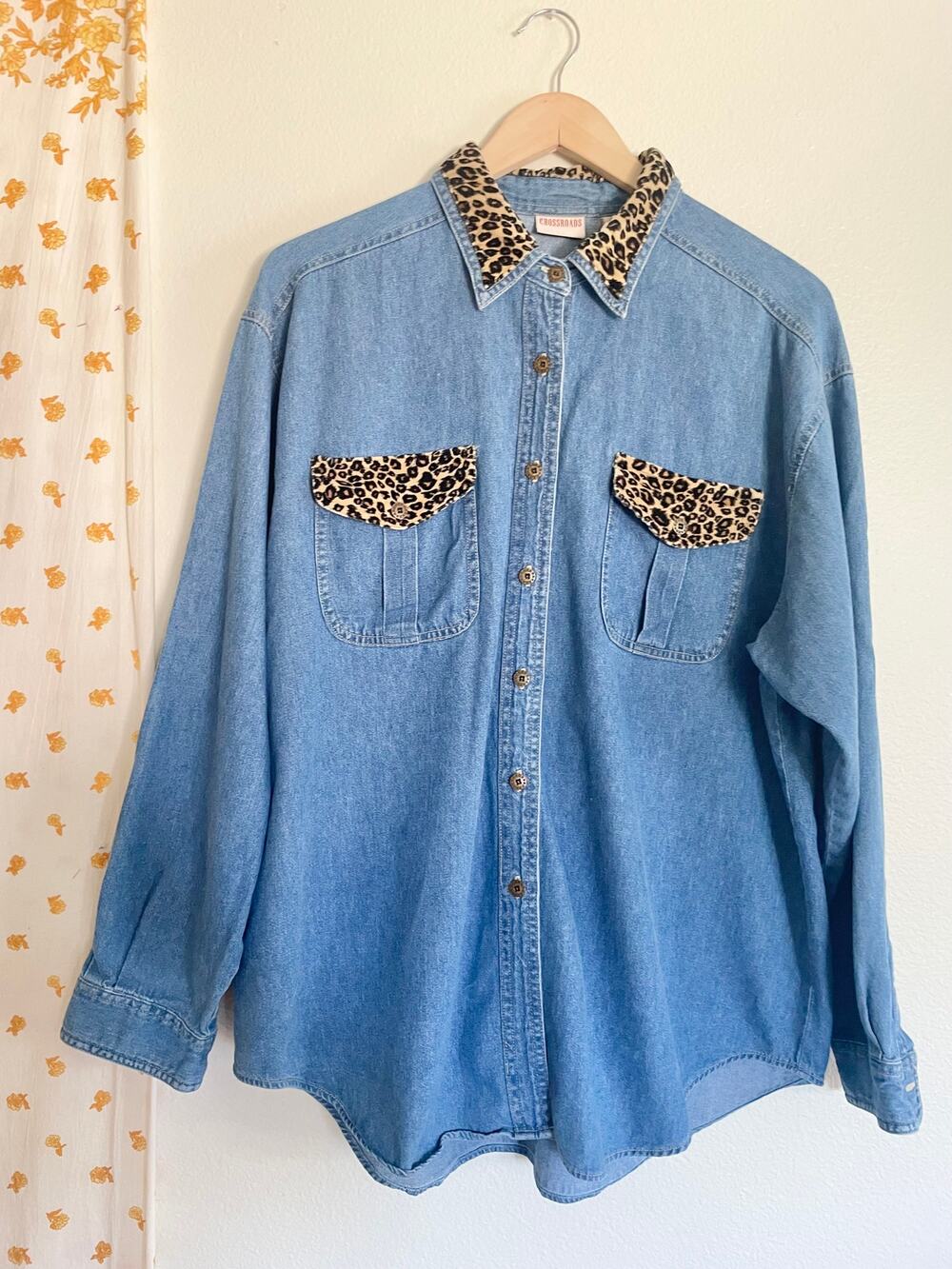 Vintage Leopard Trim Denim Shirt XL Oversized Button Up